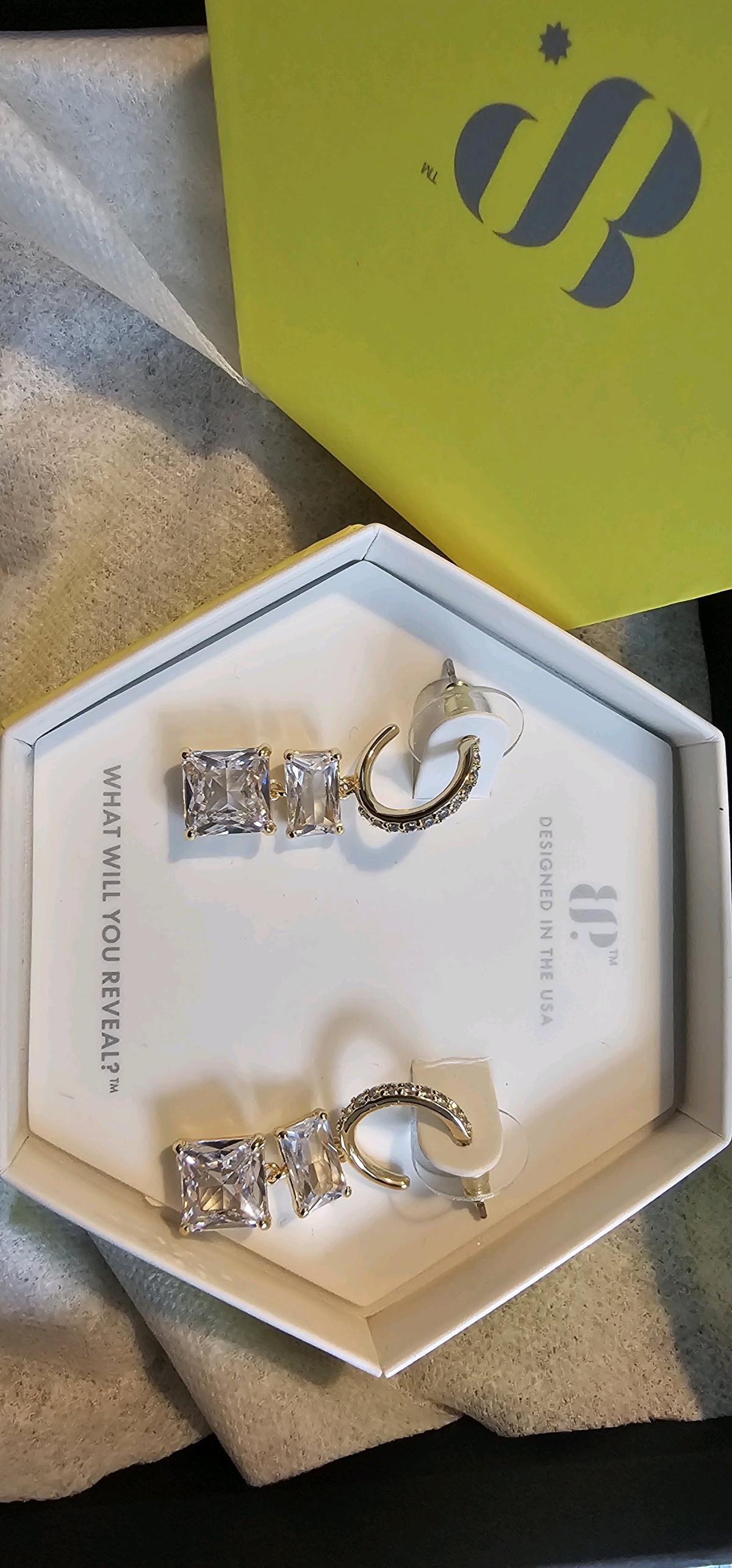 Diamond Cubic Zirconia Gold Plating Earrings