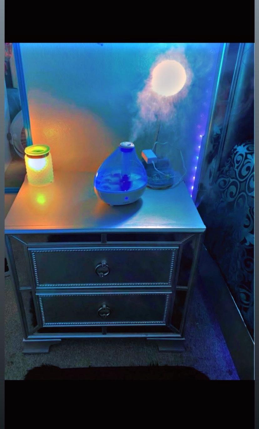 bedroom set