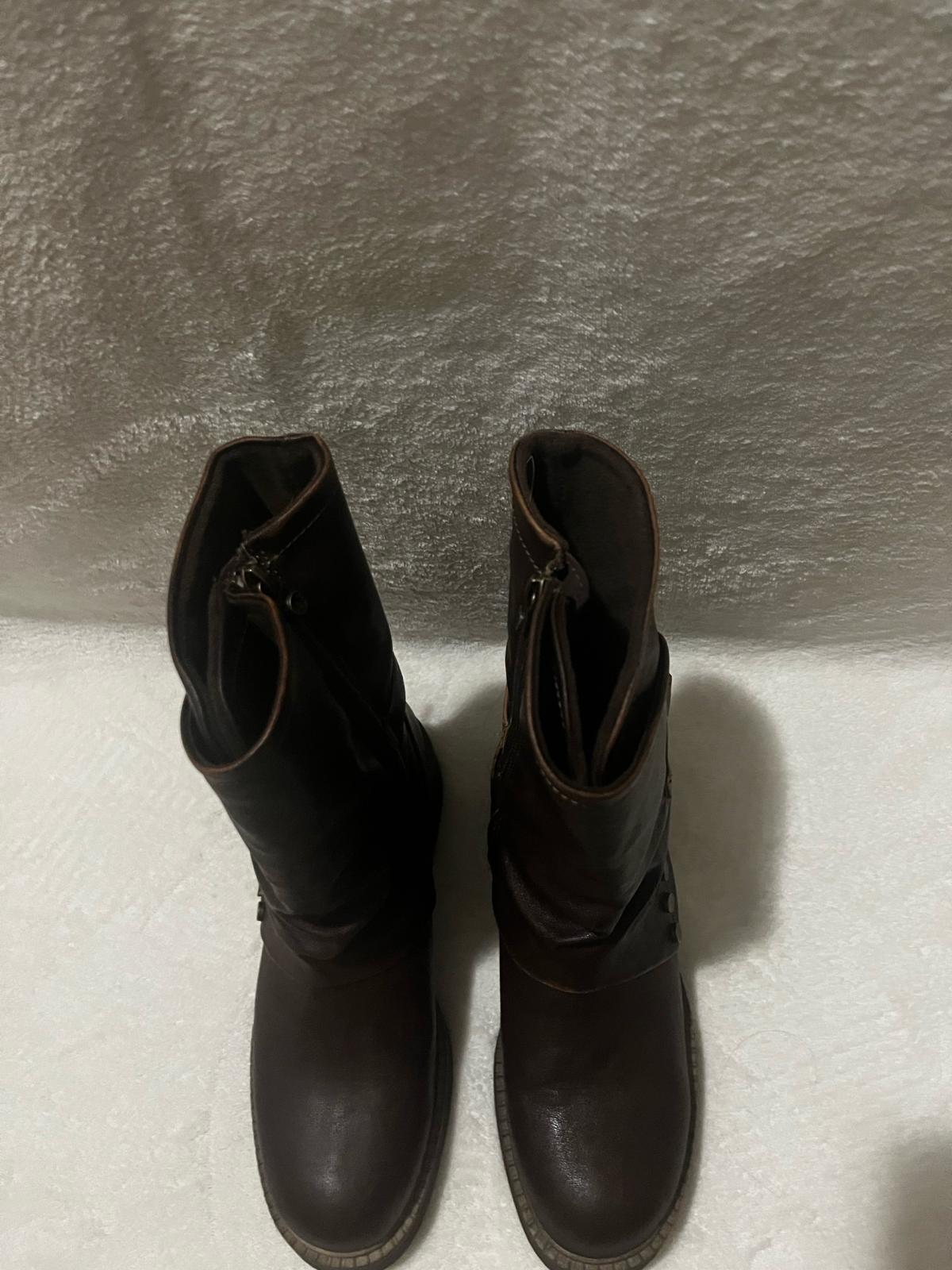 Blowfish Malibu WomensBrown Venice MidCalf BlockHeel Boots