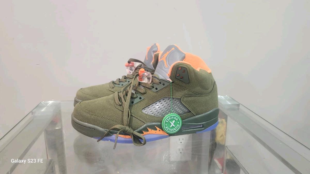 Jordan 5 size 12
