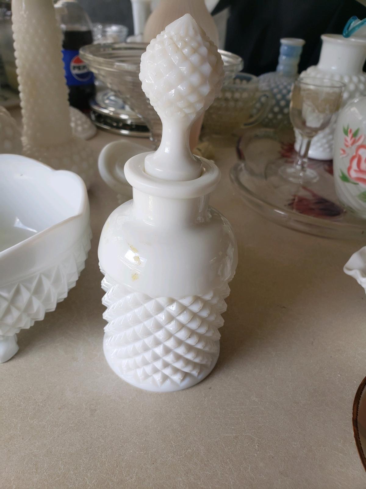 white bubble hall vases and etc