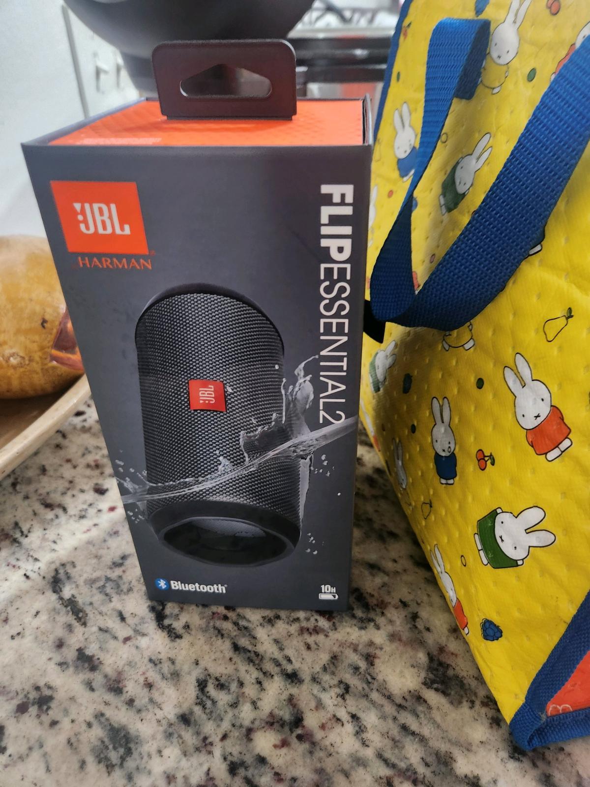 New jbl essentials Bluetooth portable speaker