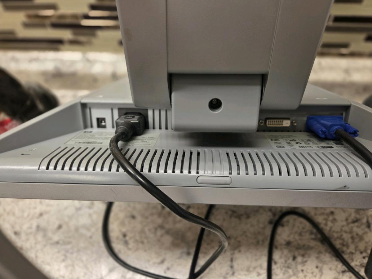 Hp f1905 Monitor