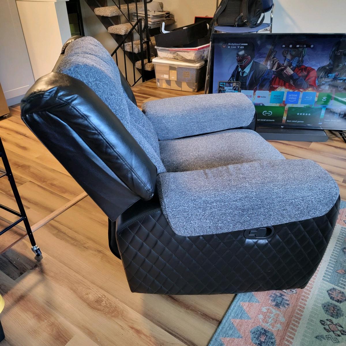 Recliner chair lightweight manual activated comfy