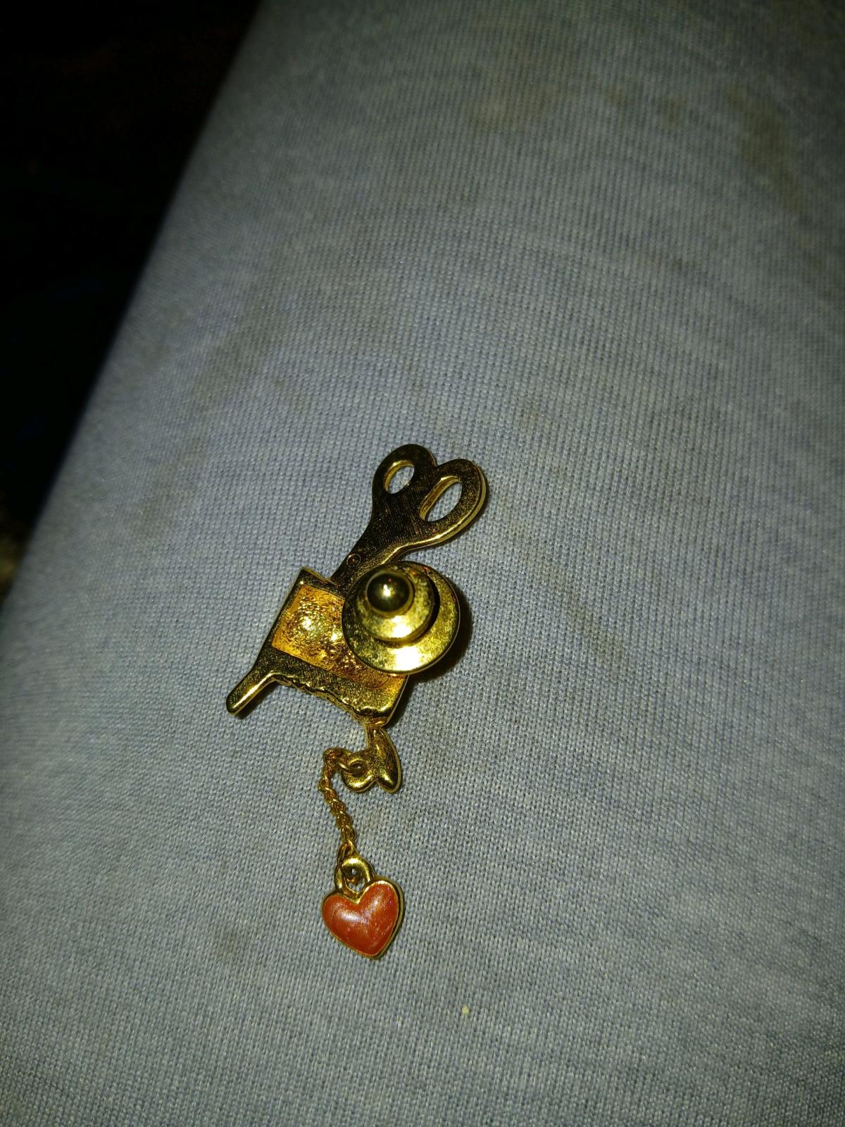 brooches