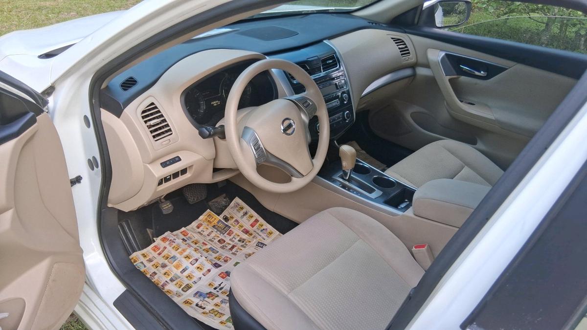 2015 Nissan atima 25L