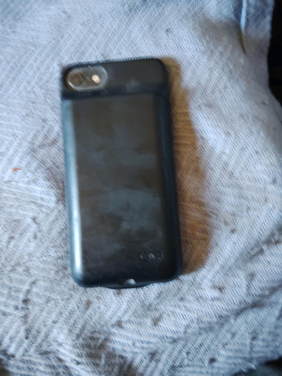 Apple iPhone 7