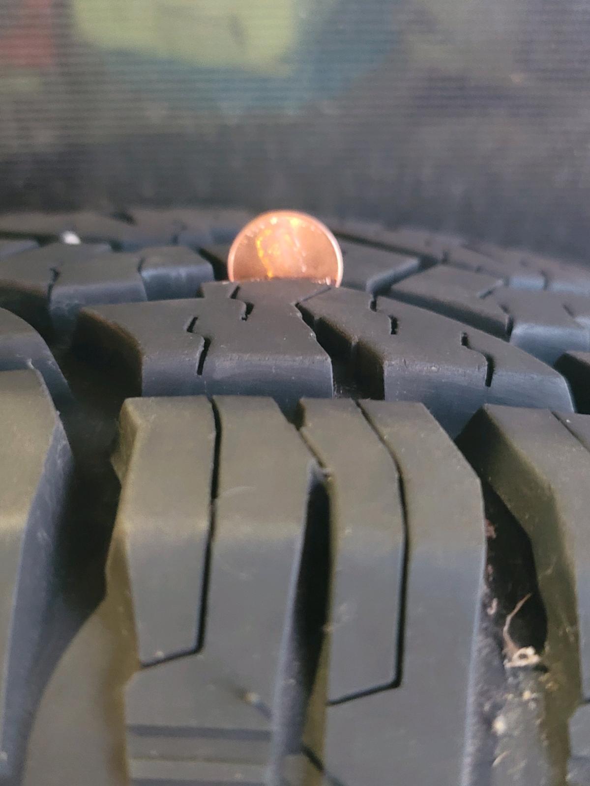 size 15 truck tires