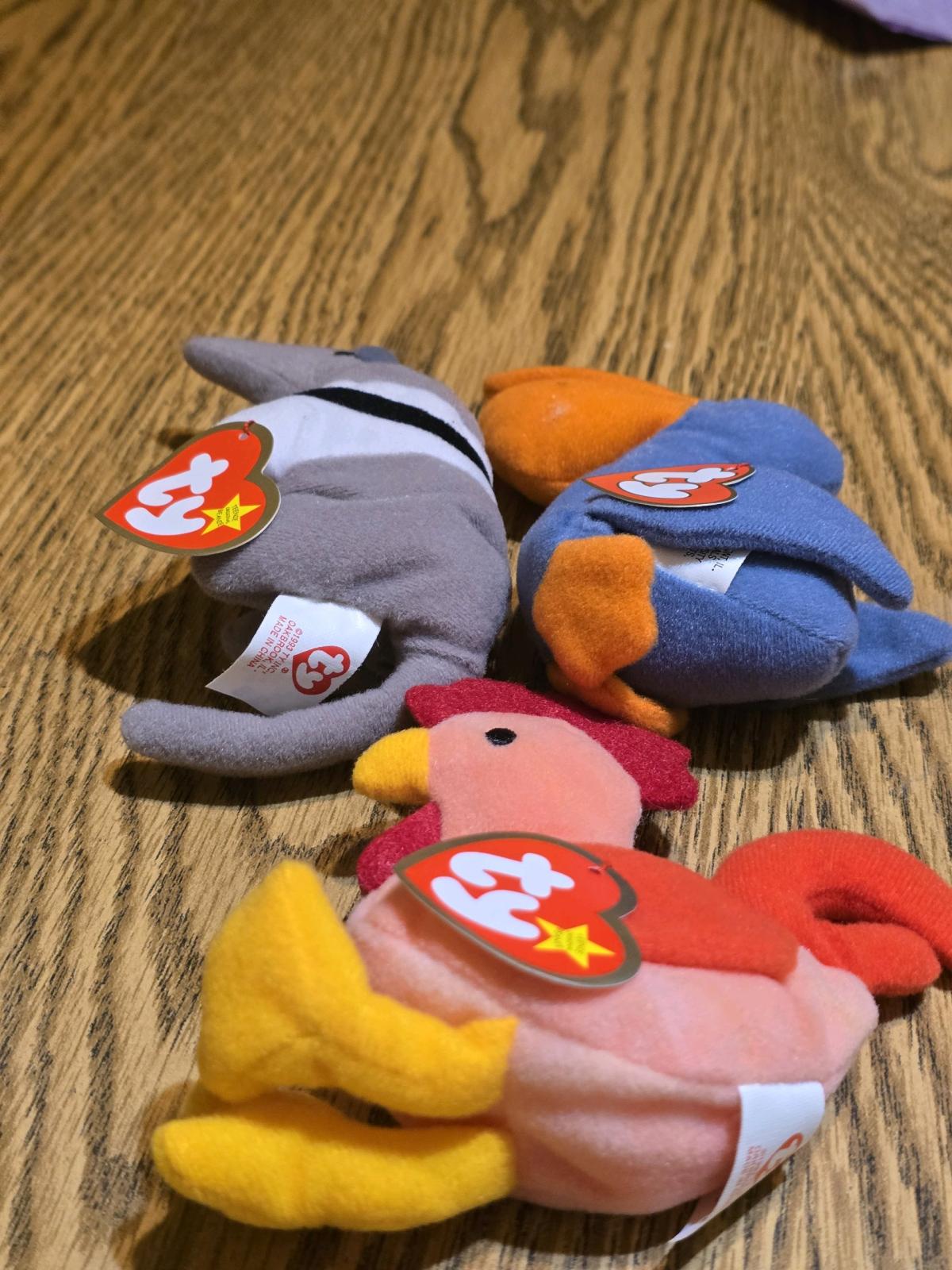 Beanie babies plush toys