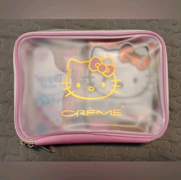 Hello Kitty Travel Bag With Extras