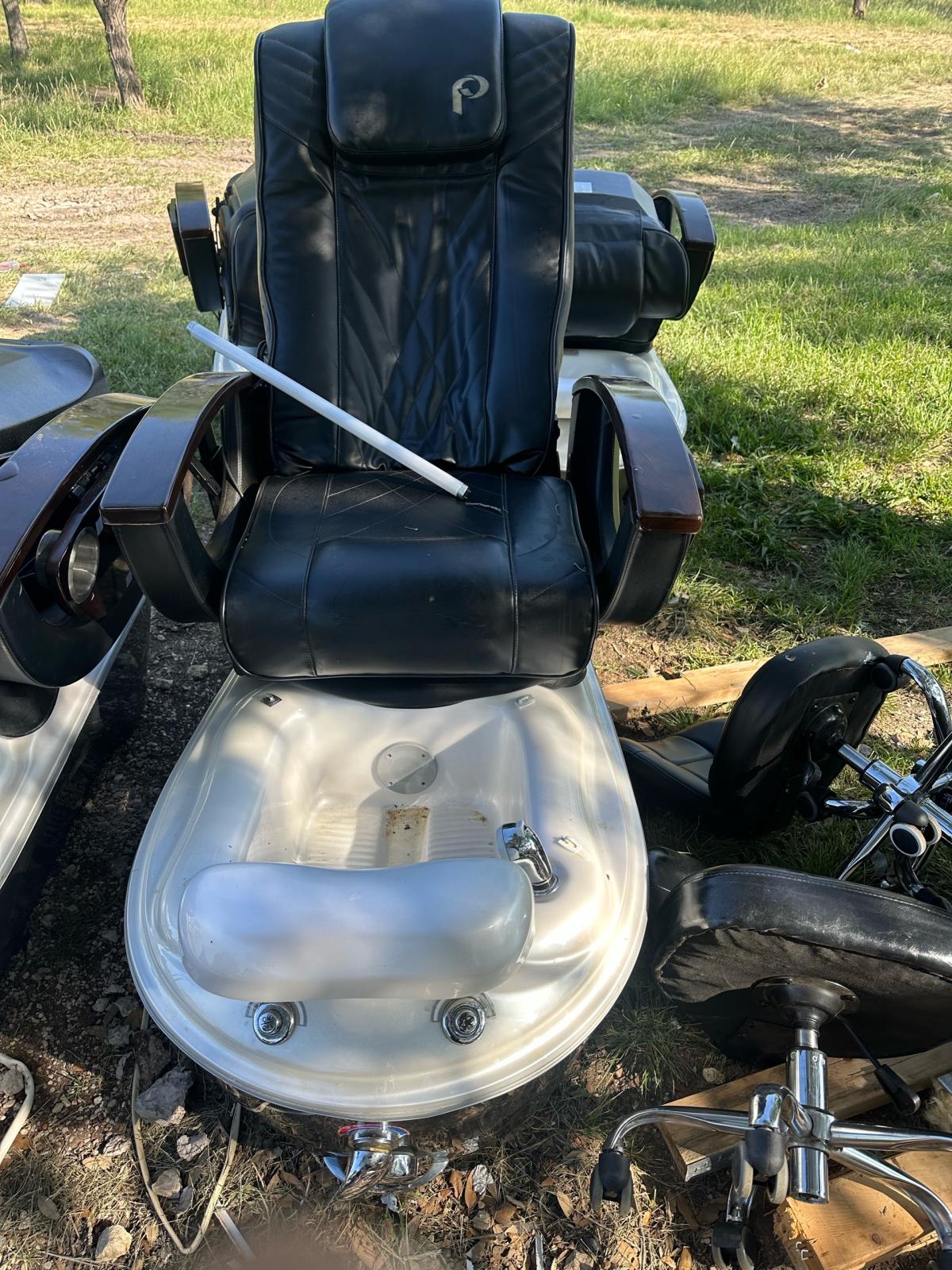 pedicure spa chairs