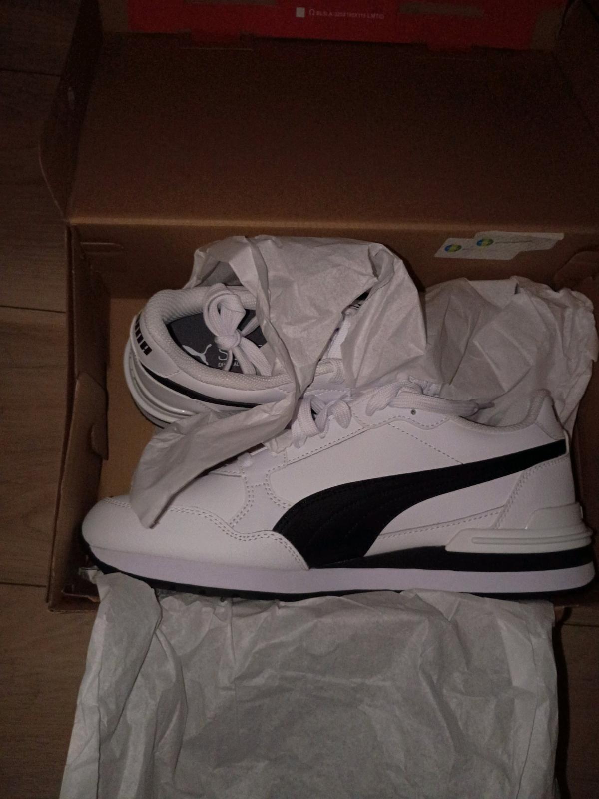 Puma ST Runner v4 L Softfoam Brand New