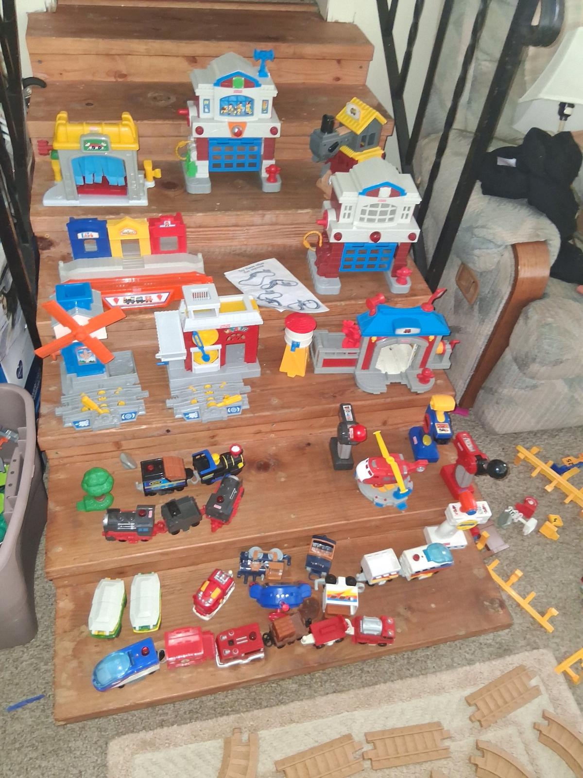 geotrax fisherprice rail and road system megalot