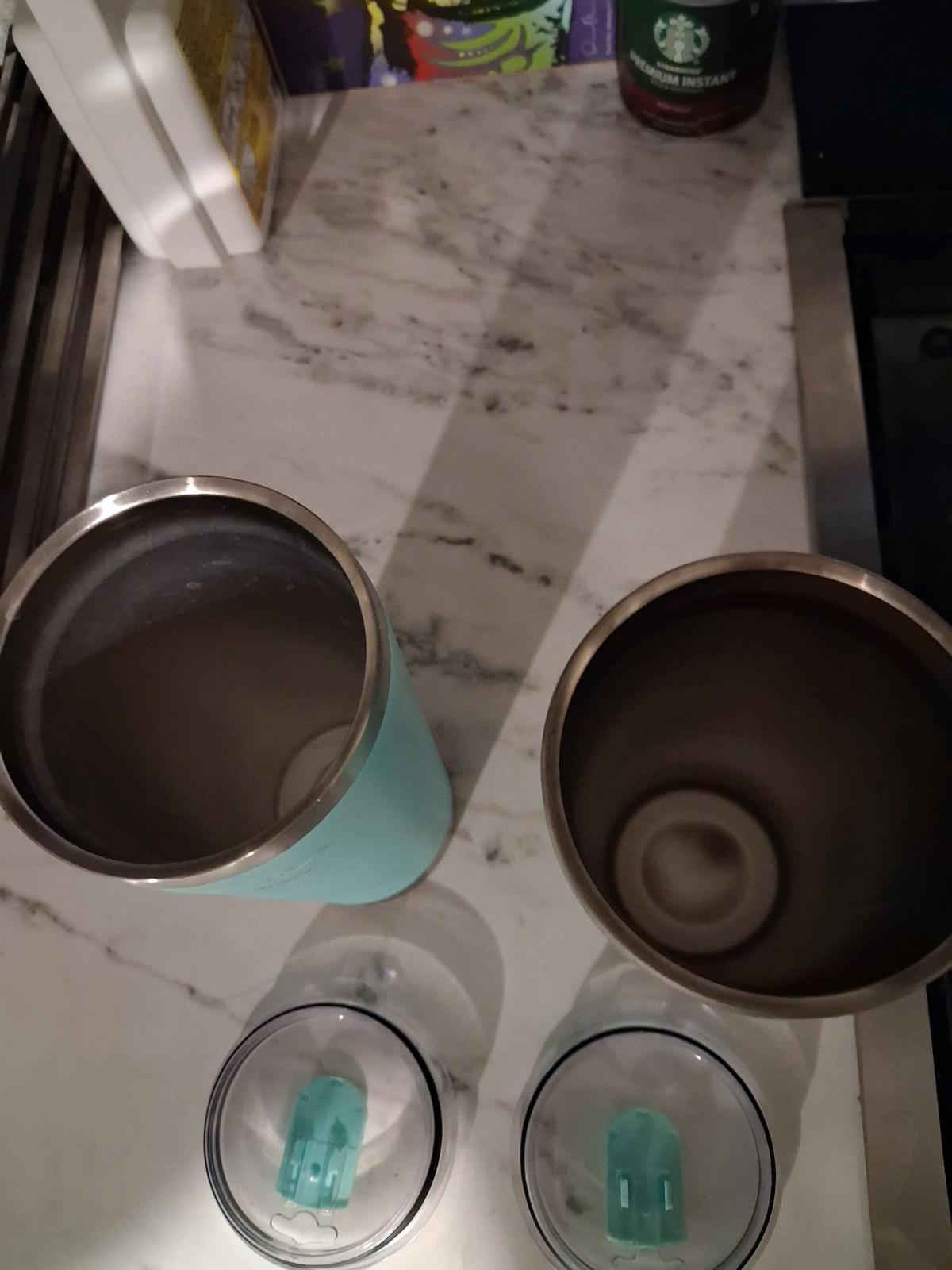 set of 2 sub zero signature series  tumblers