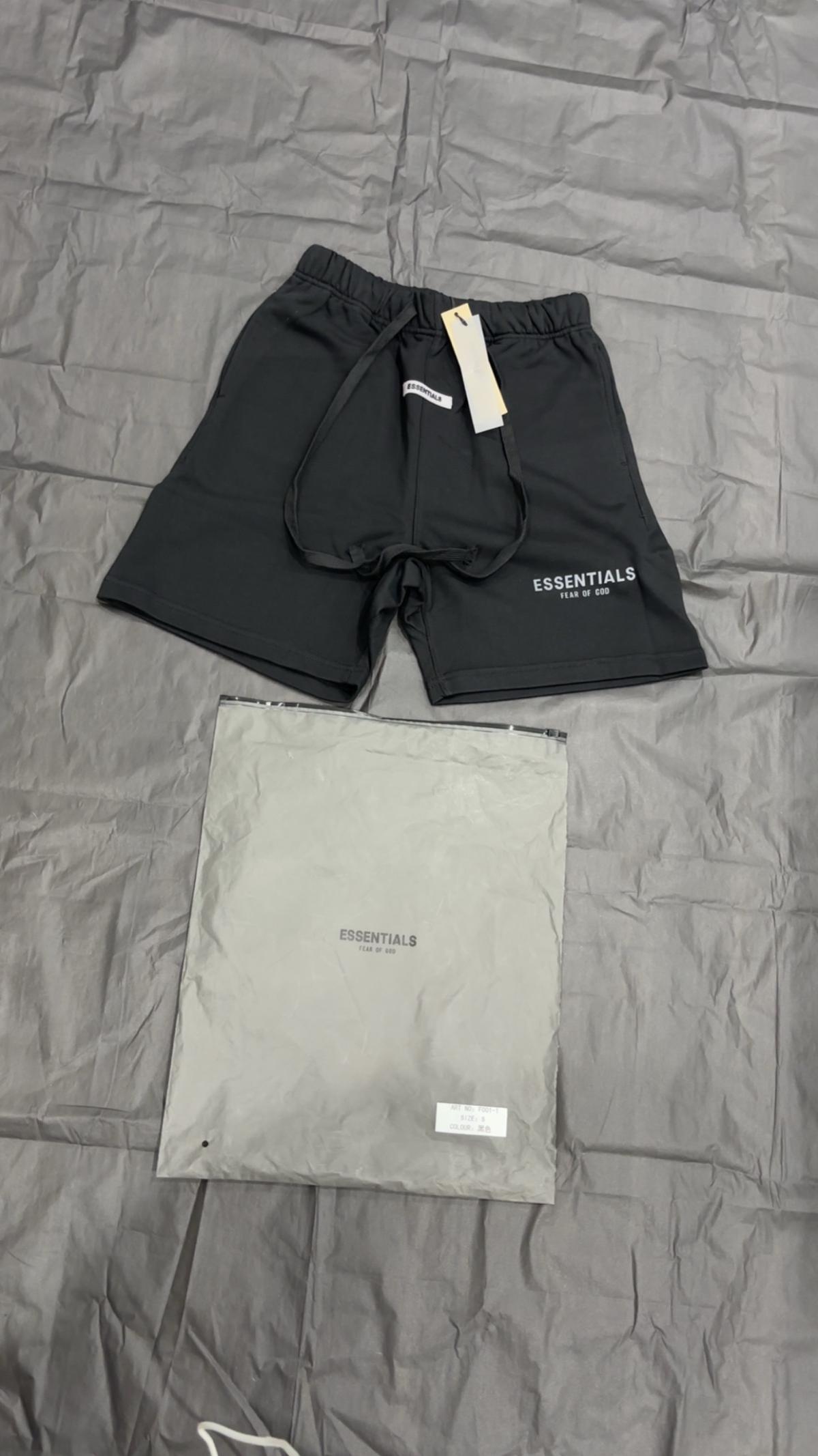 Essential Shorts for the summer