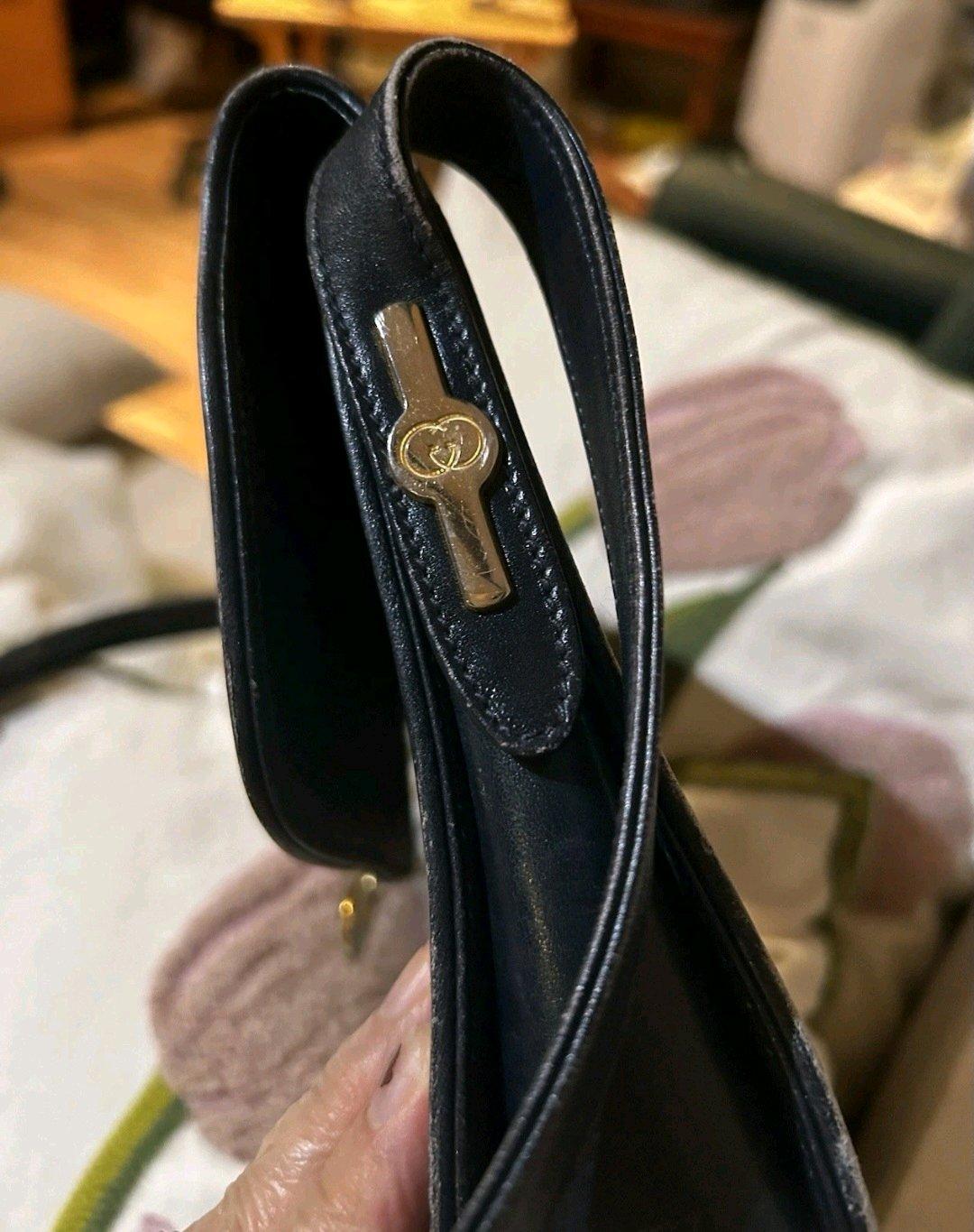Gucci Vintage Bag GG Canvas