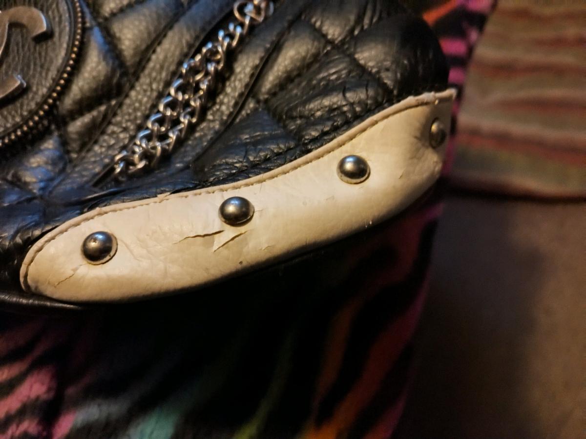 faux chanel purse leather with chain accents