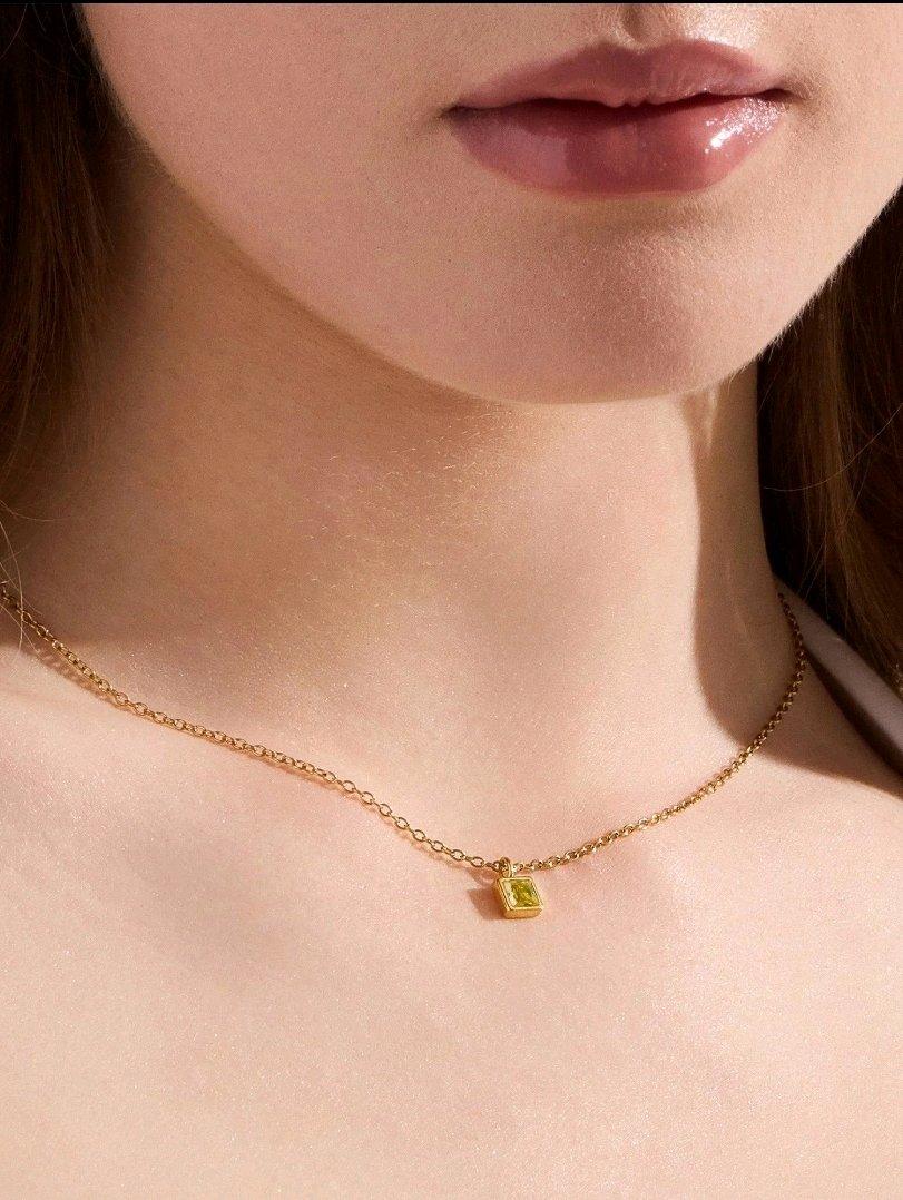 Citrine Necklace In Gold