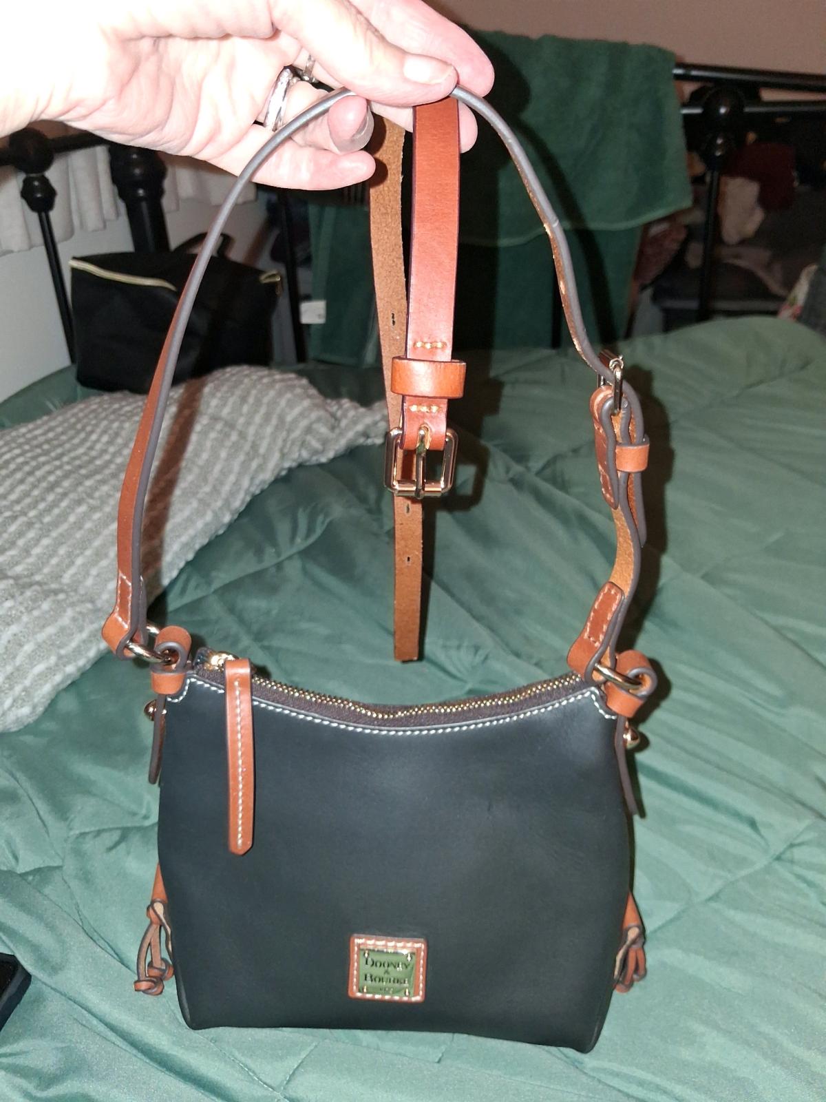 All leather Dooney and Bourke leather bag
