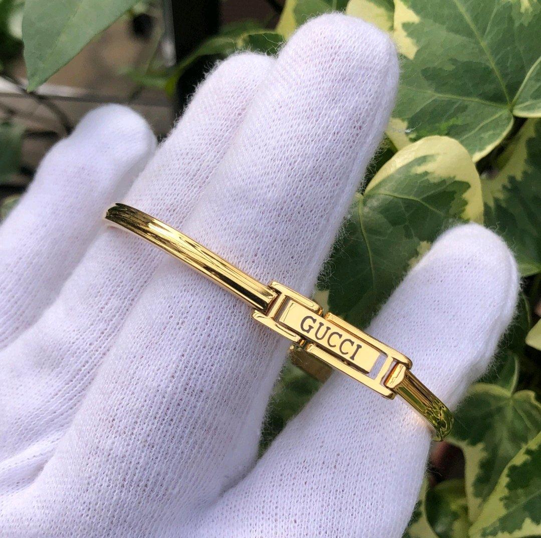 Rare Vintage Gucci Change Bezel