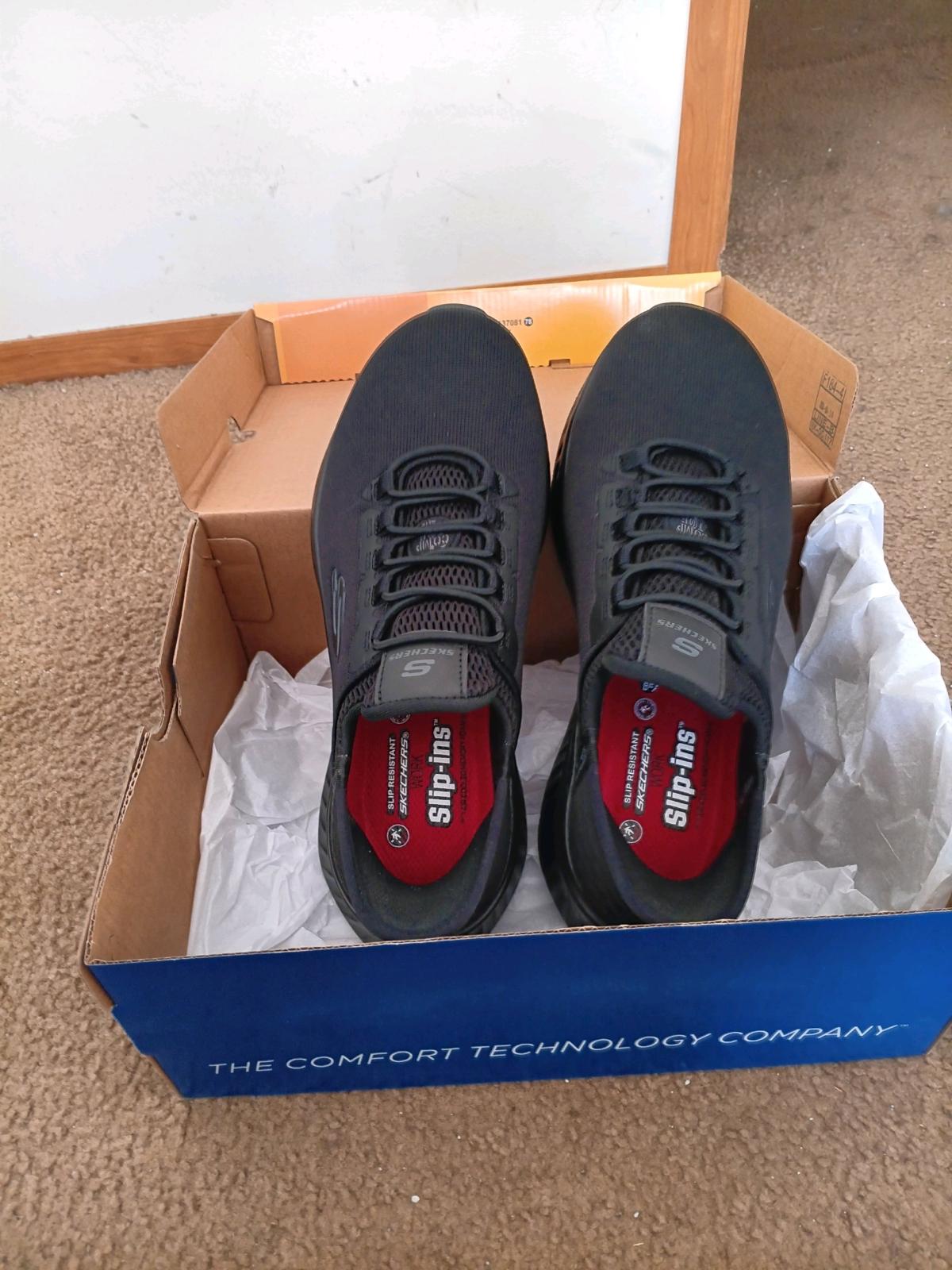 Sketchers woman steel toe shoes