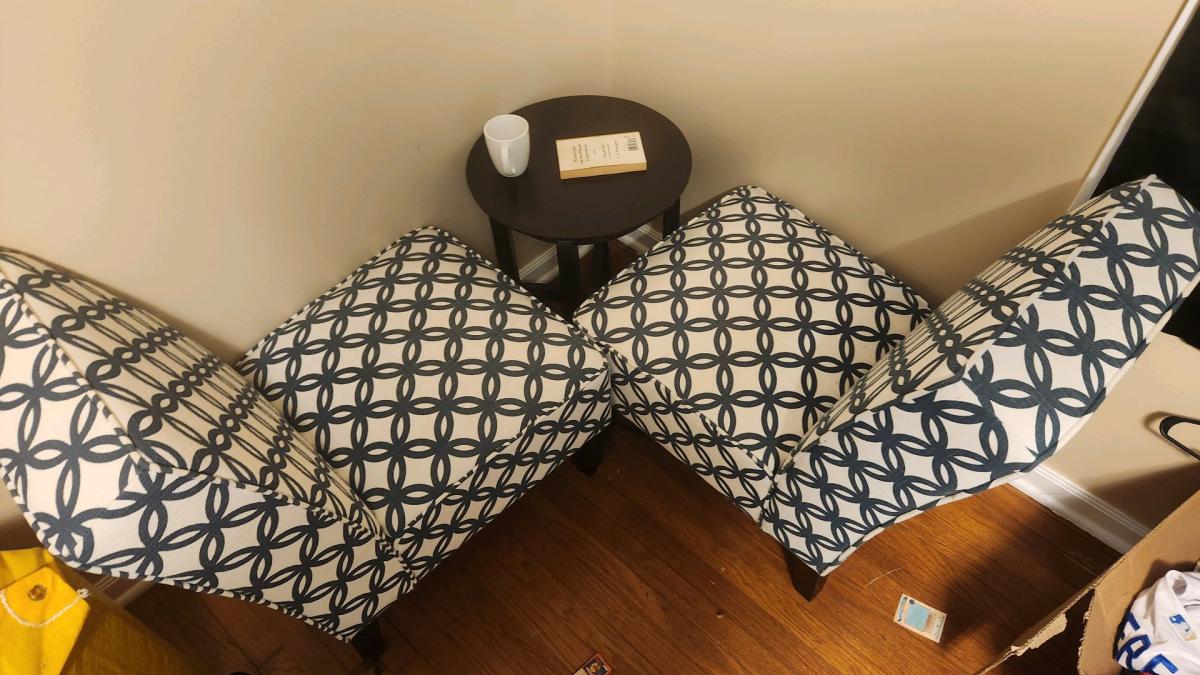 2 chairs and table