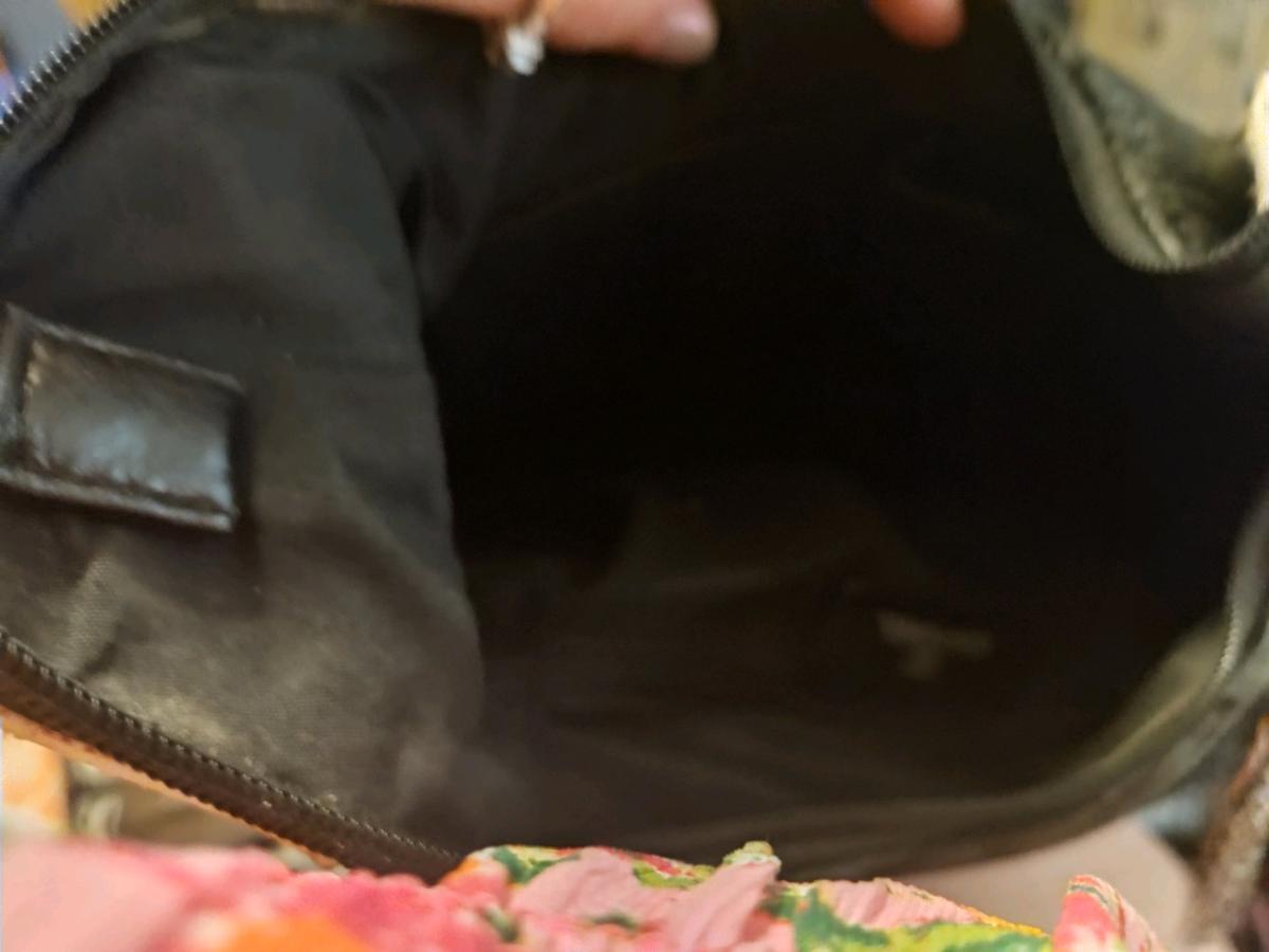 faux chanel purse leather with chain accents