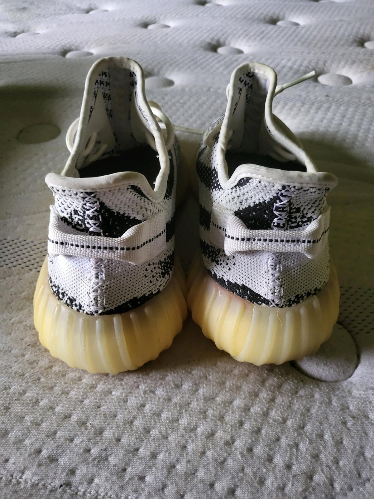 Yeezy Boost 350 V2 Zebra 2017