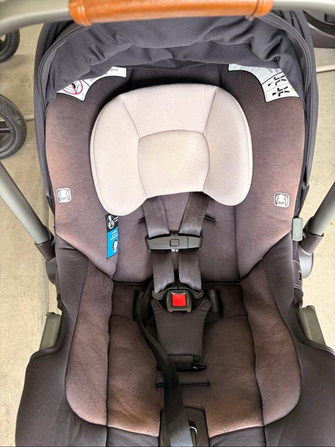 Nuna Pipa Infant Car Seat and stroller travel system