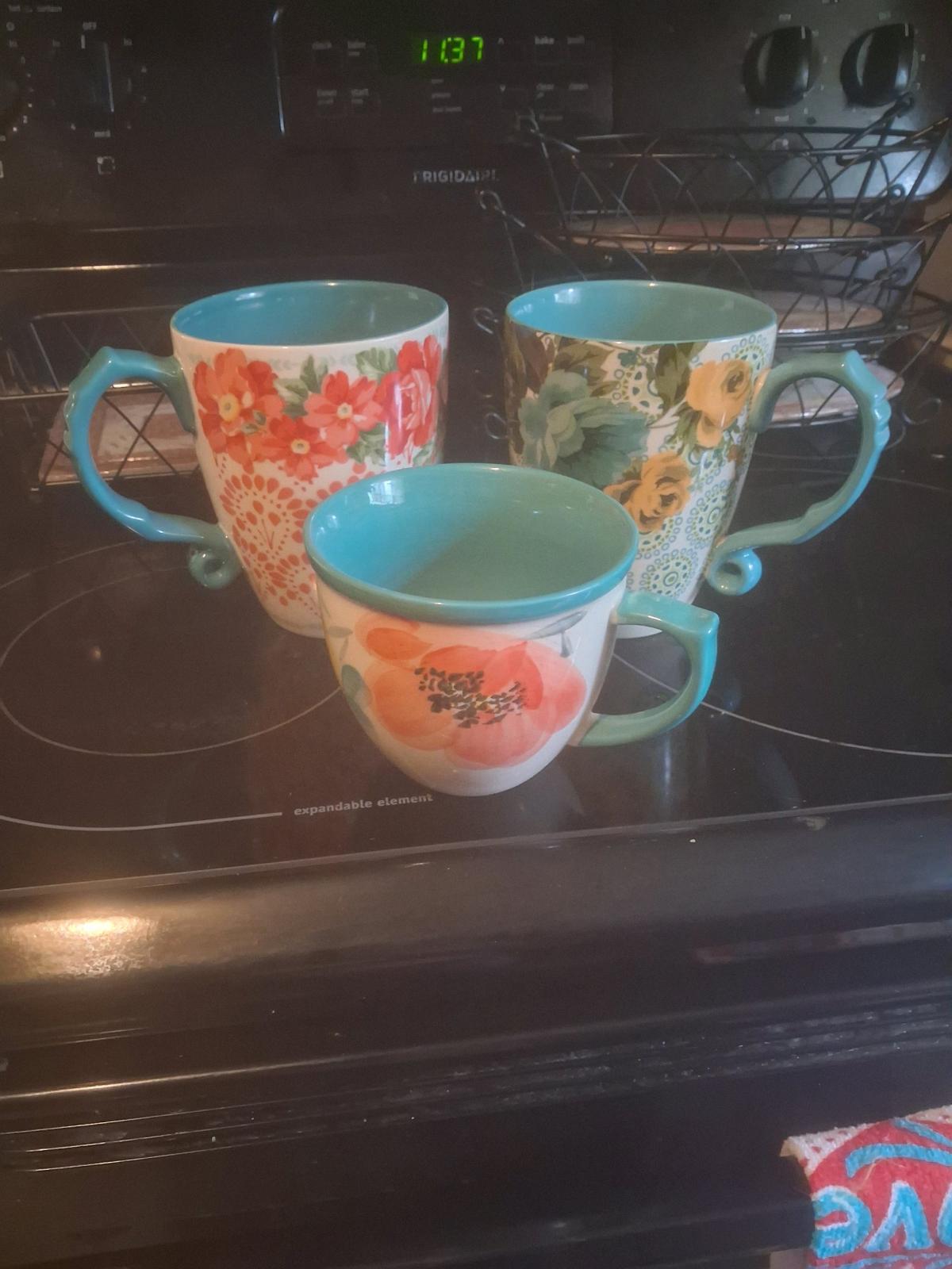 coffee mugs