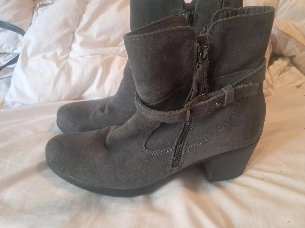 Grey Earth Origins Tori ankle boots