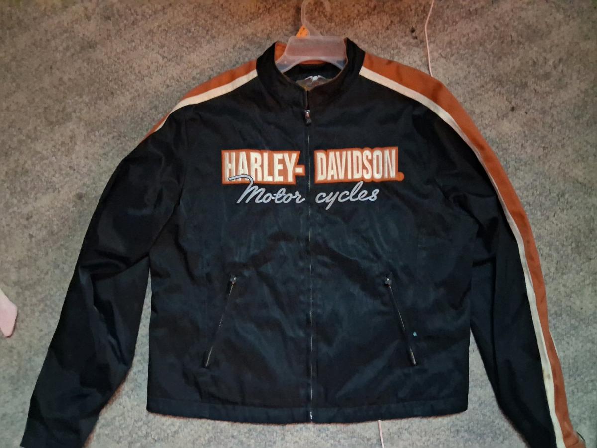 Ladies vintageHarleyDavidson jacket
