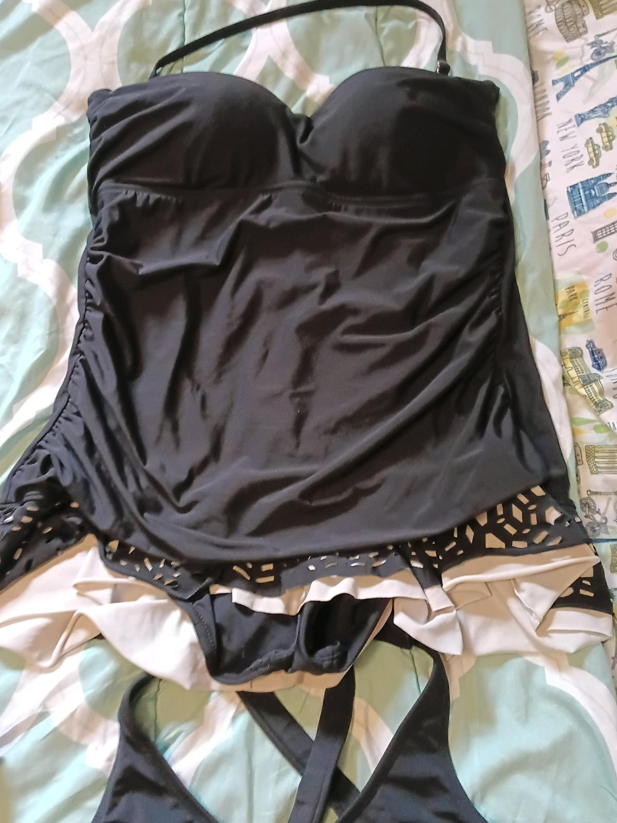 bundle of womens swimsuits size xl