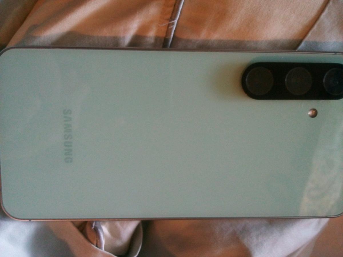 Samsung galaxy s24 fe