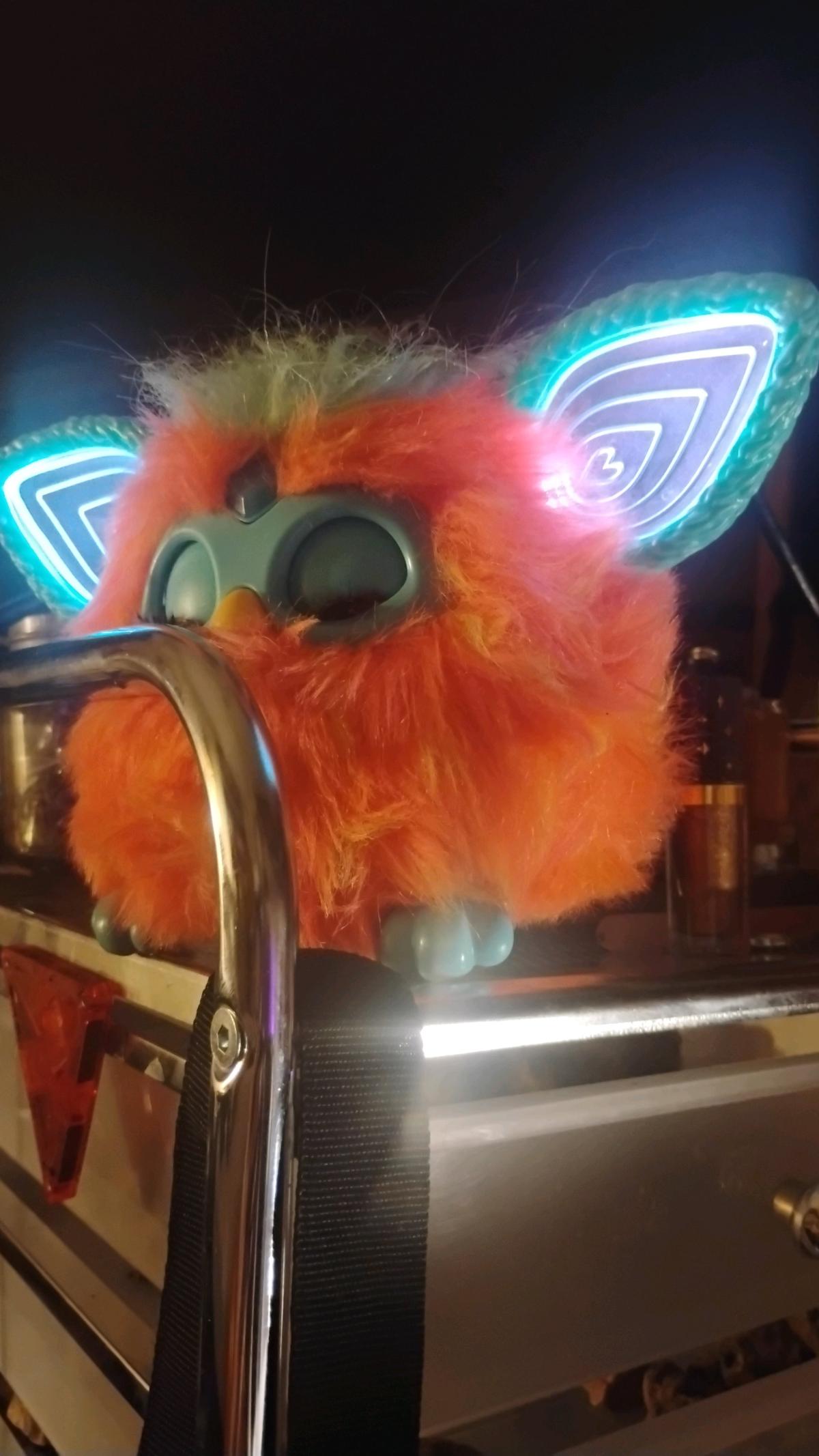 Furby 2023 furby loves you
