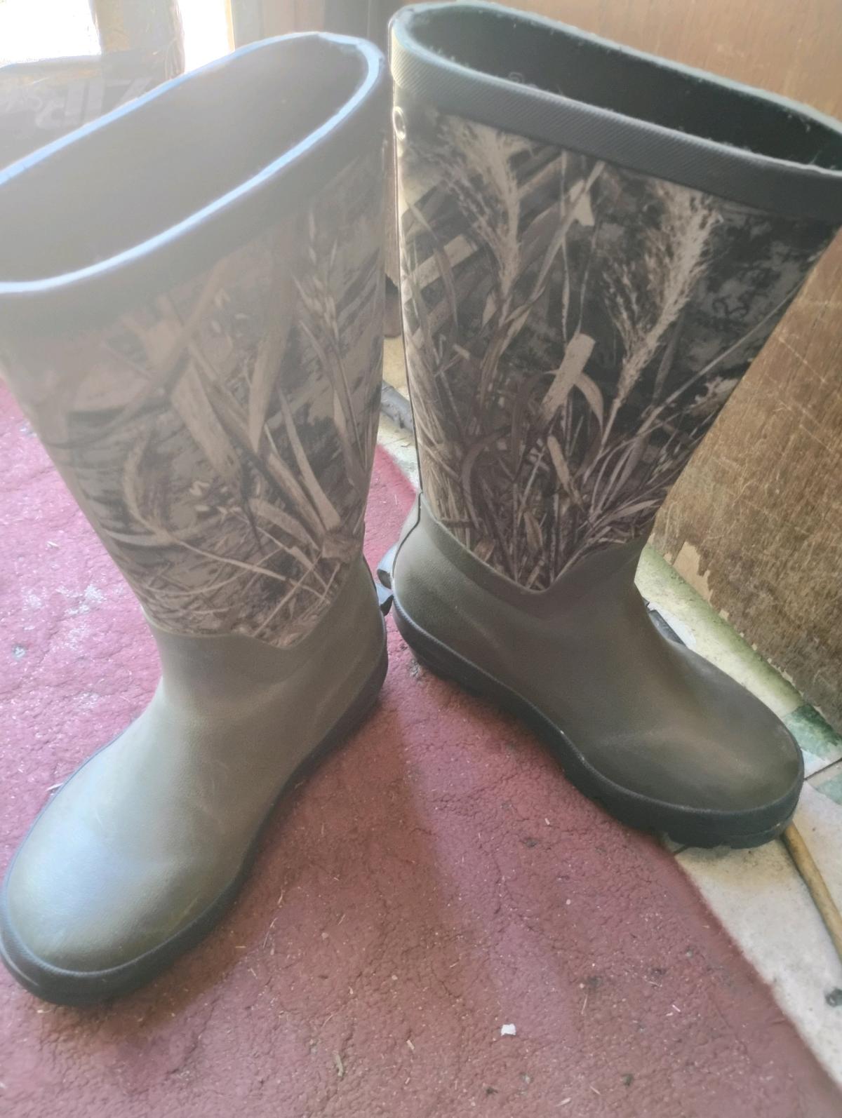 A  Yoith  Boys 13 Camouflage Boots