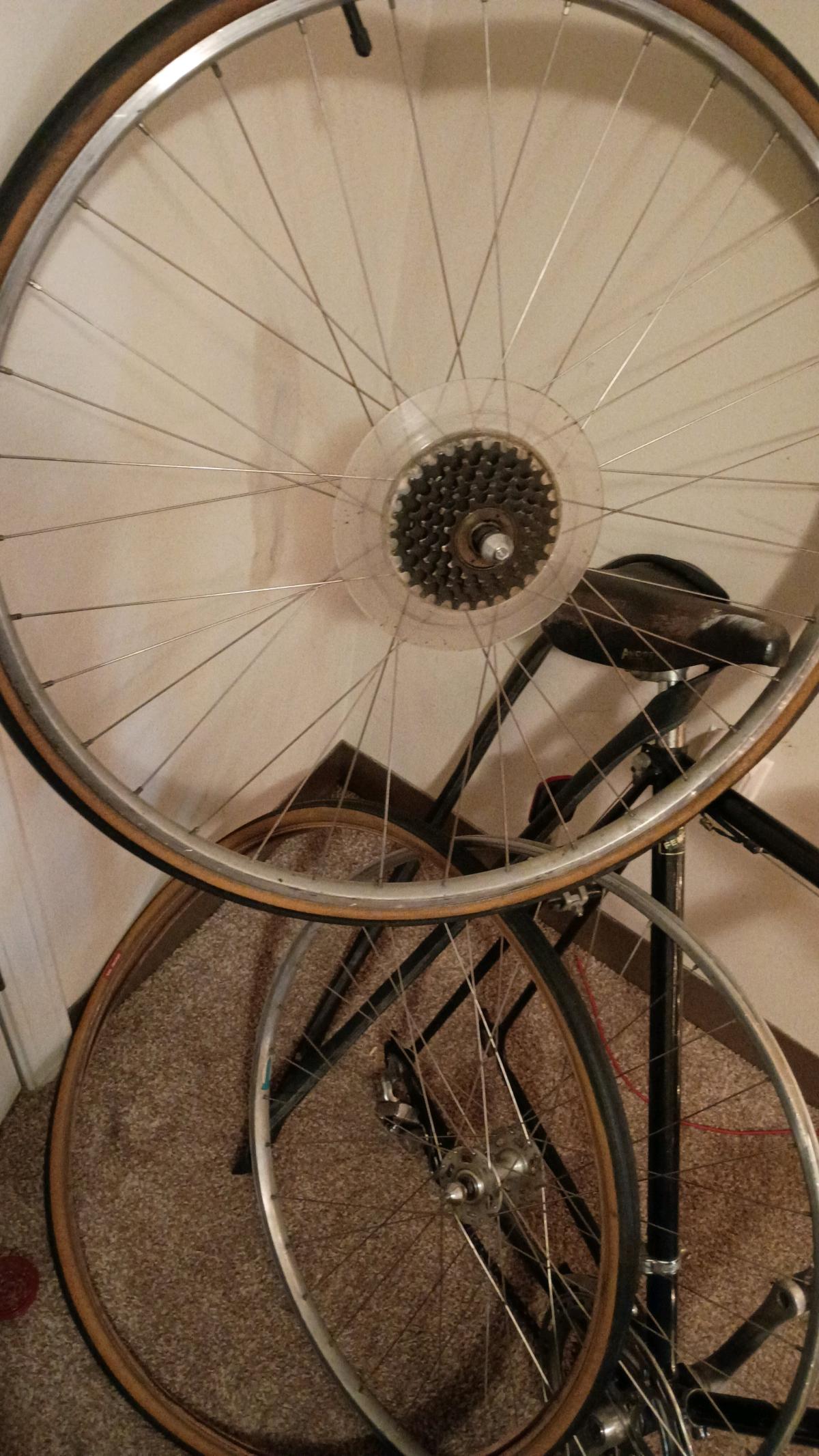 27in collectible vintage 10 speed bike