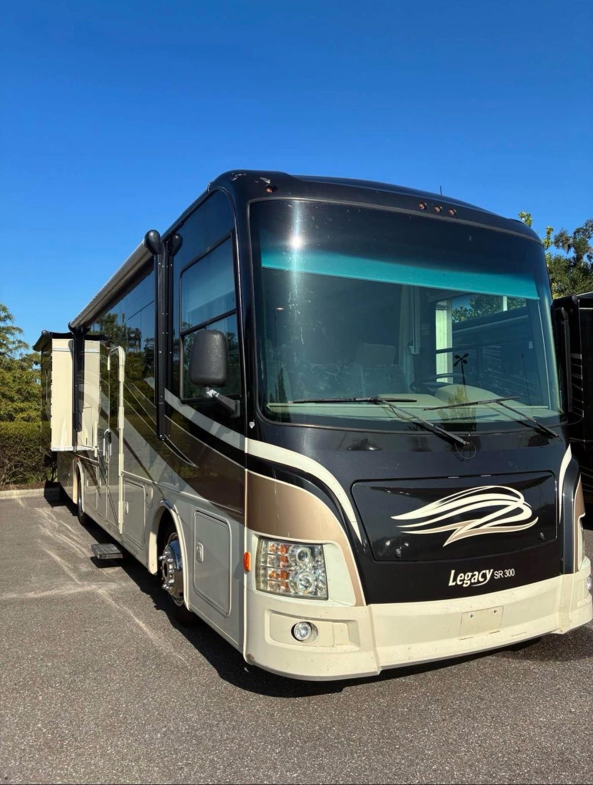 Legacy 340KP RV