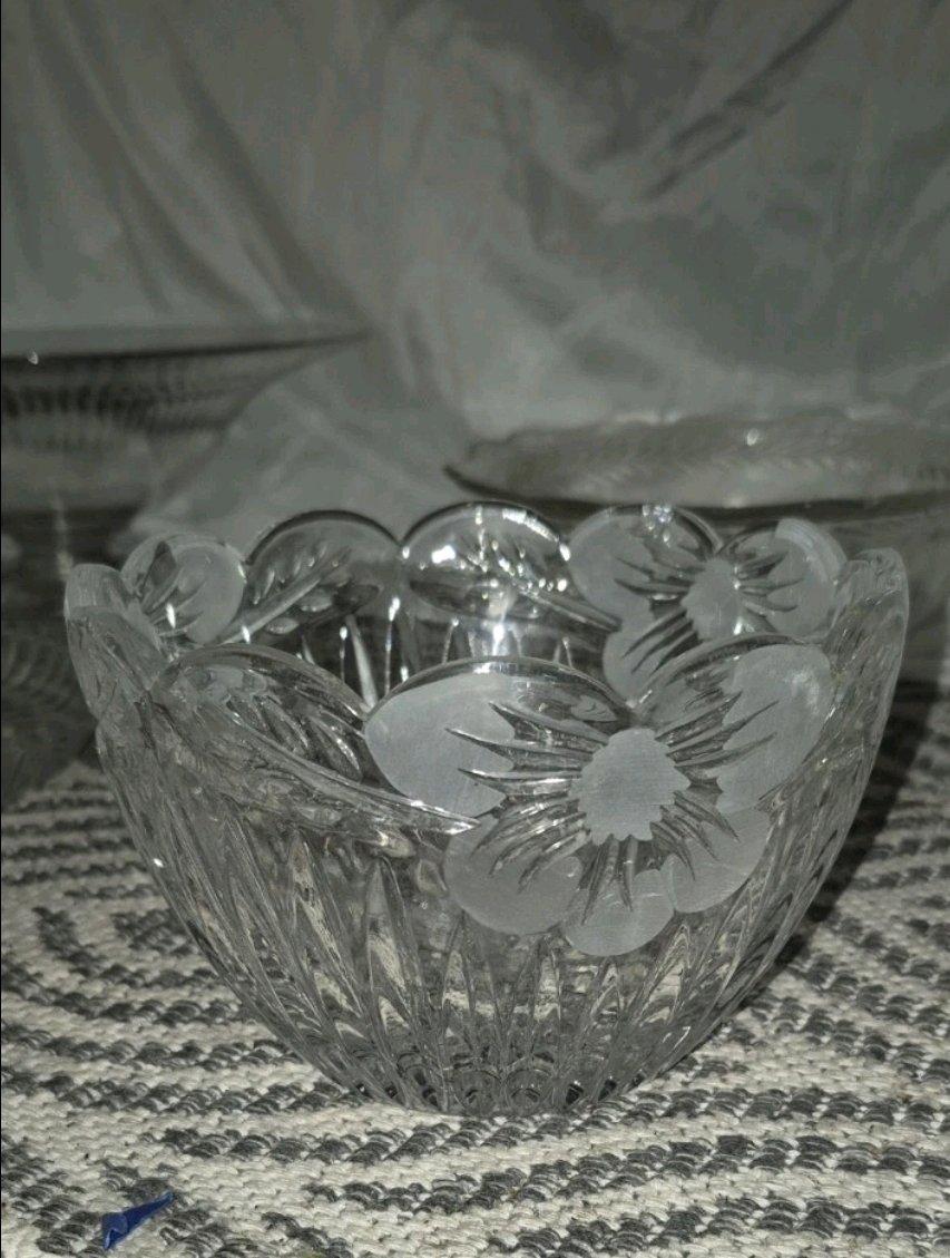Vintage Cut Crystal Floral Scalloped Candy Dish Bowl