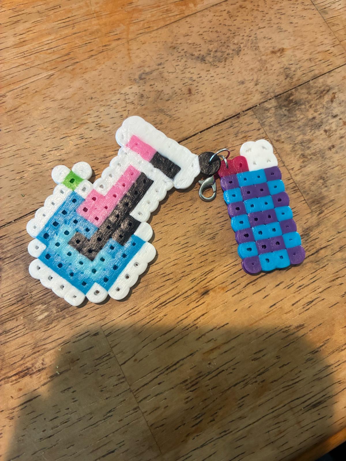 key chain thats a bong with a lighter