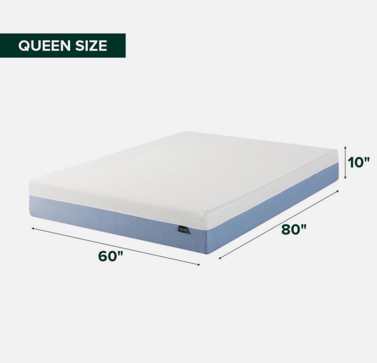 Zinus FullQueen Memory Foam Mattress  Clean  Comfortable