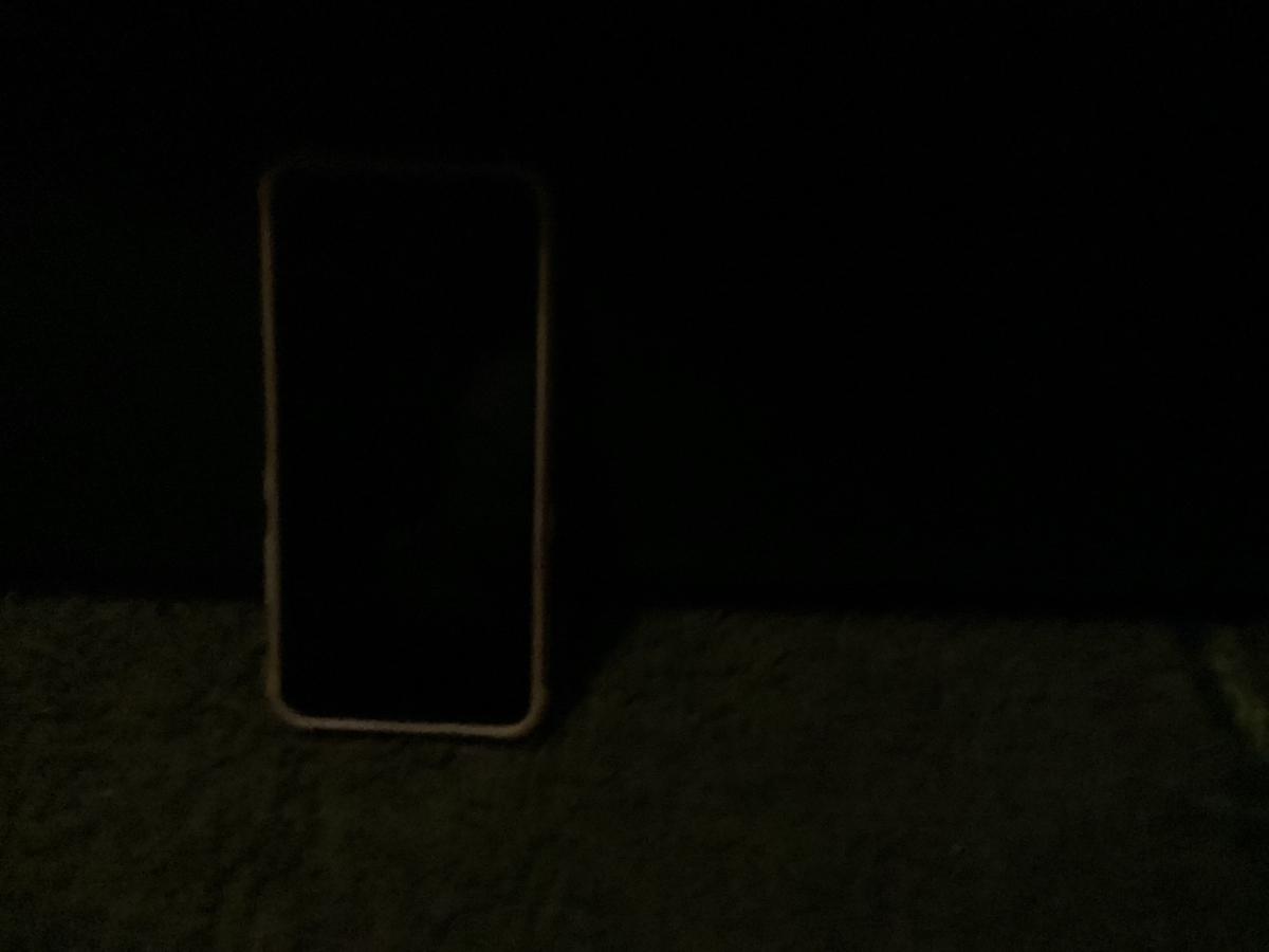 my name is Maria and I am selling a phone so I can get a pet