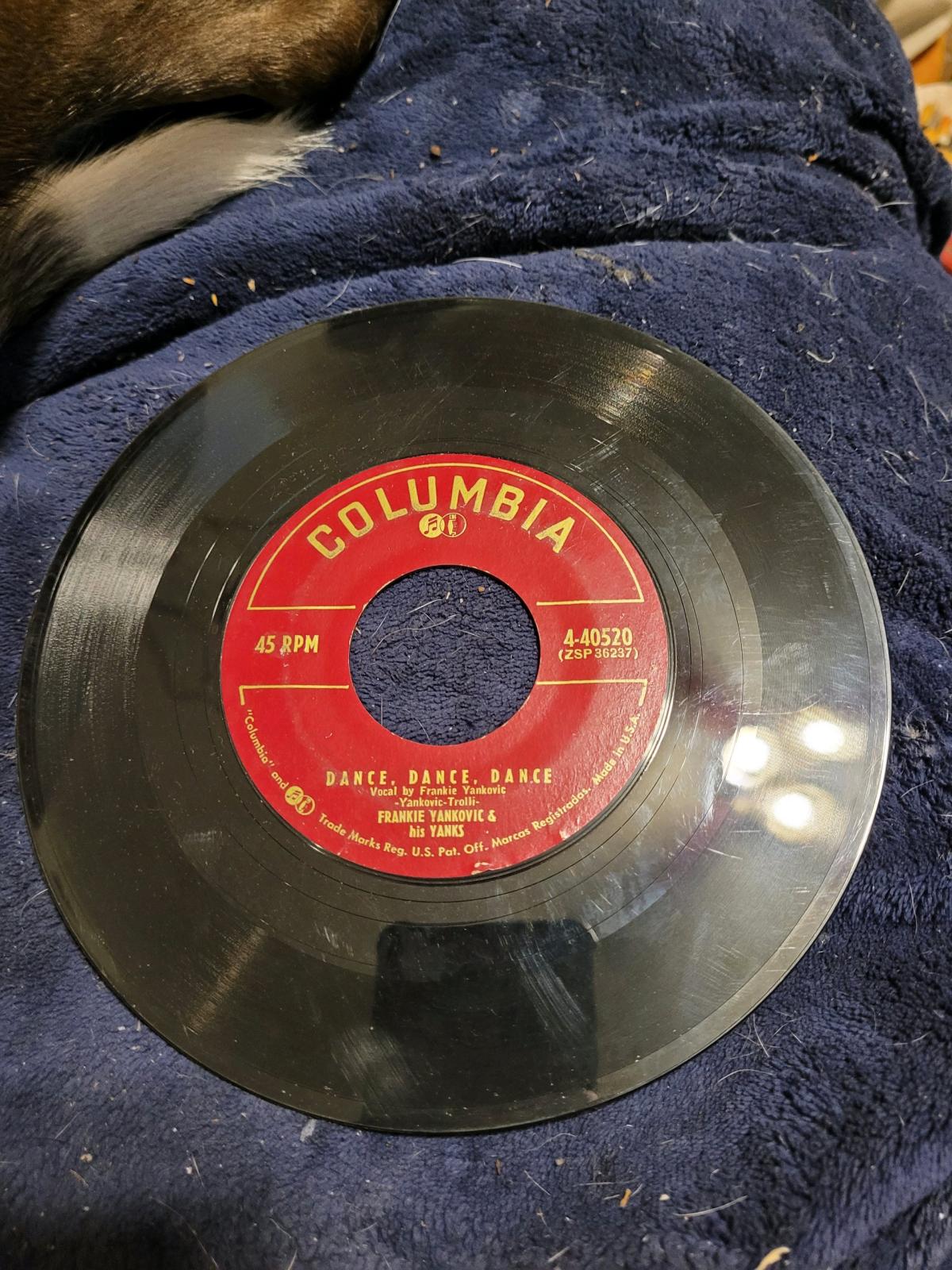 vinyl records Polka music romantic music country music