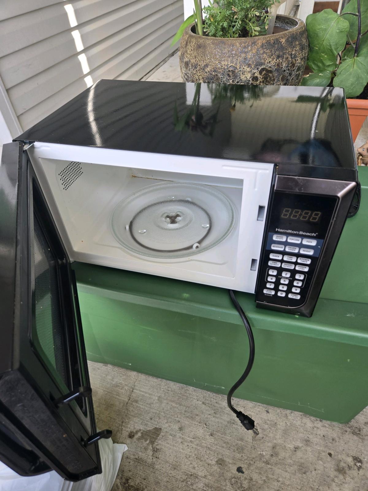 Microwave