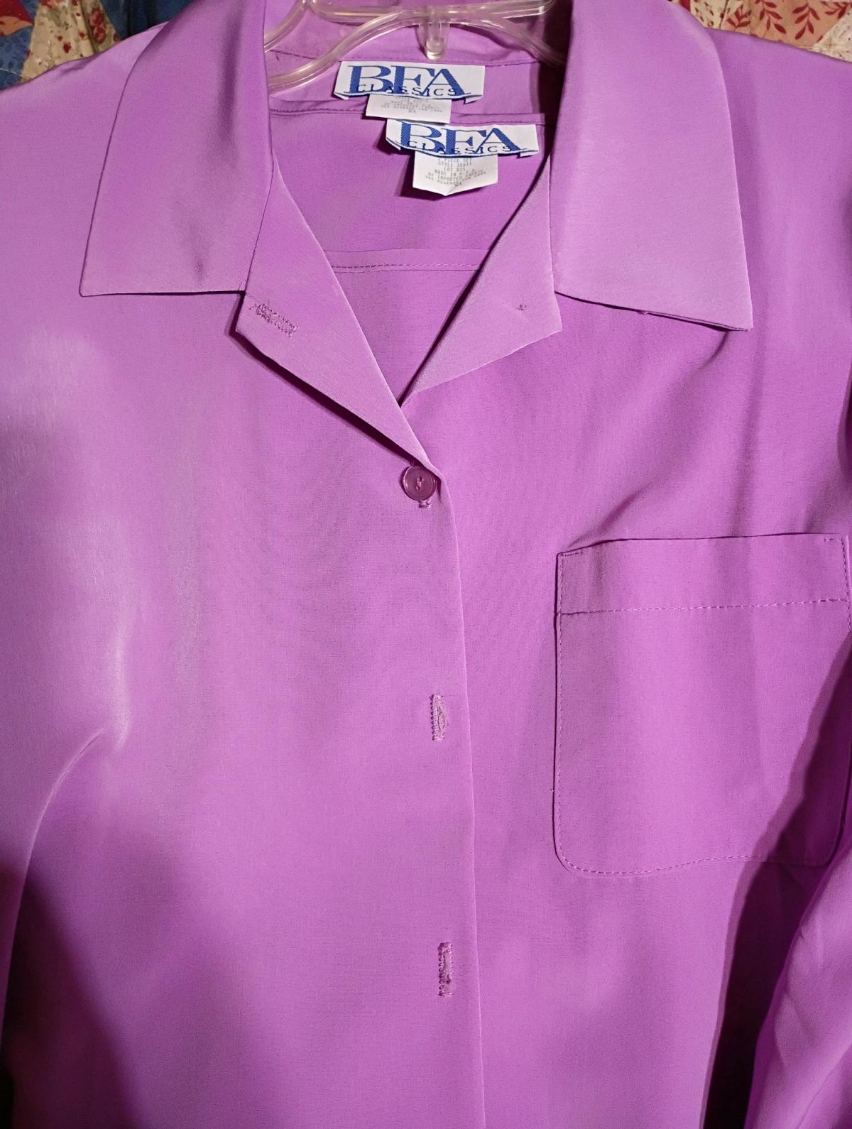 Never worn pink dress shirt with tank and belt BFA Classics