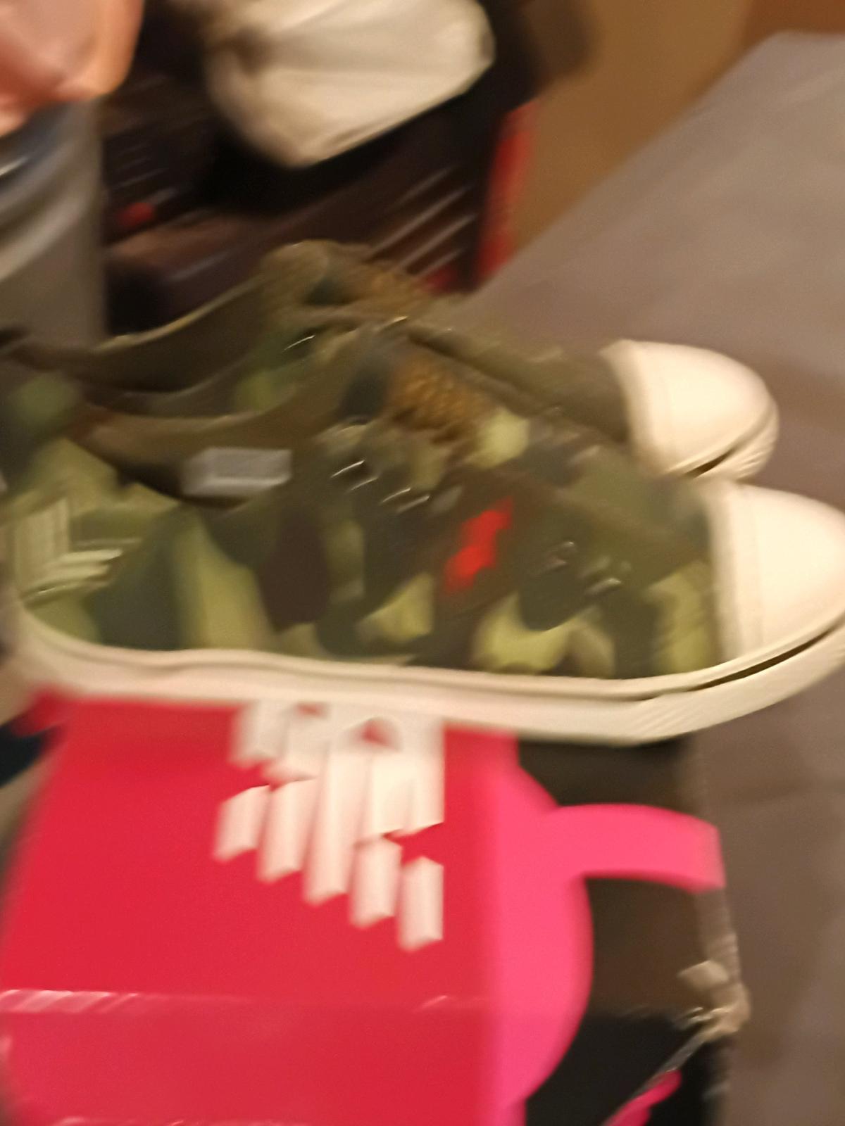 Rock and Candy Army Woman Size 7