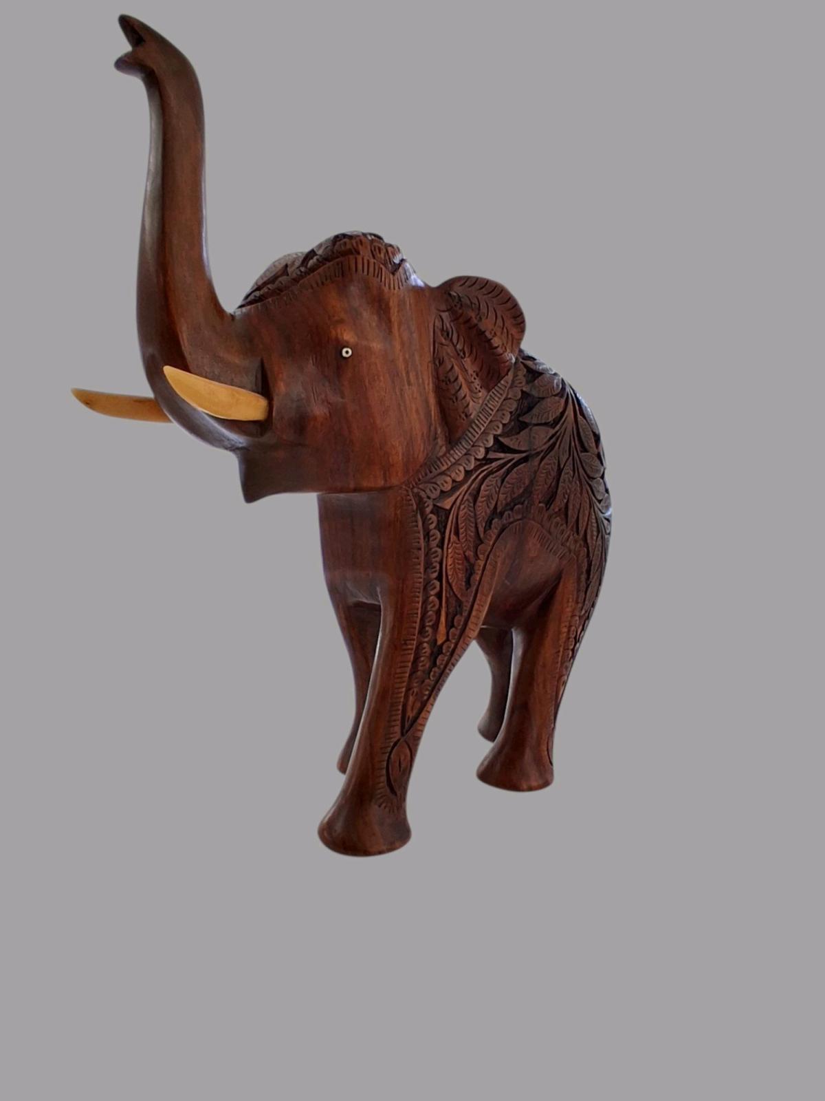 wood elephant
