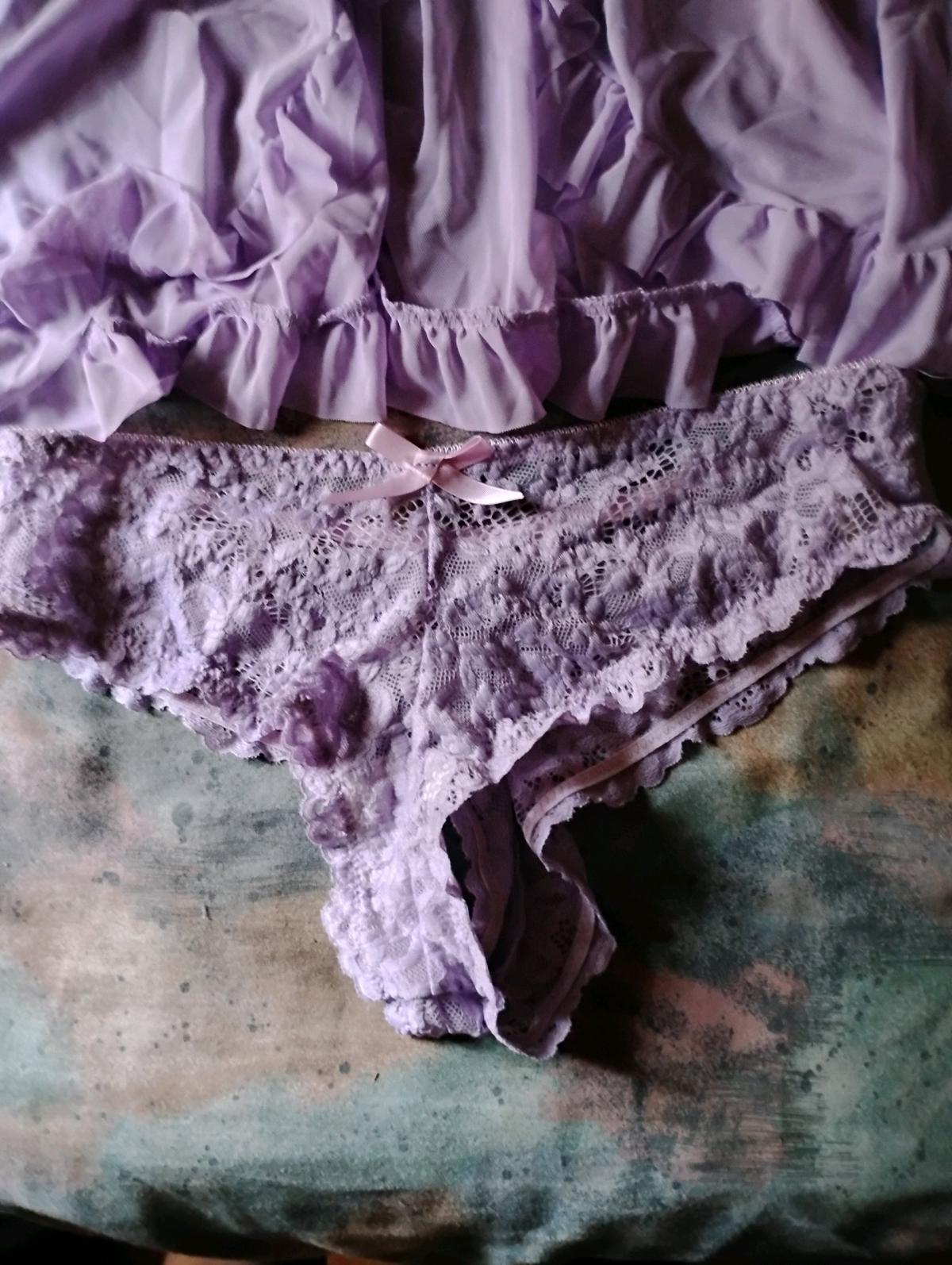 A Brand New Two Piece Purple lingerie outfit