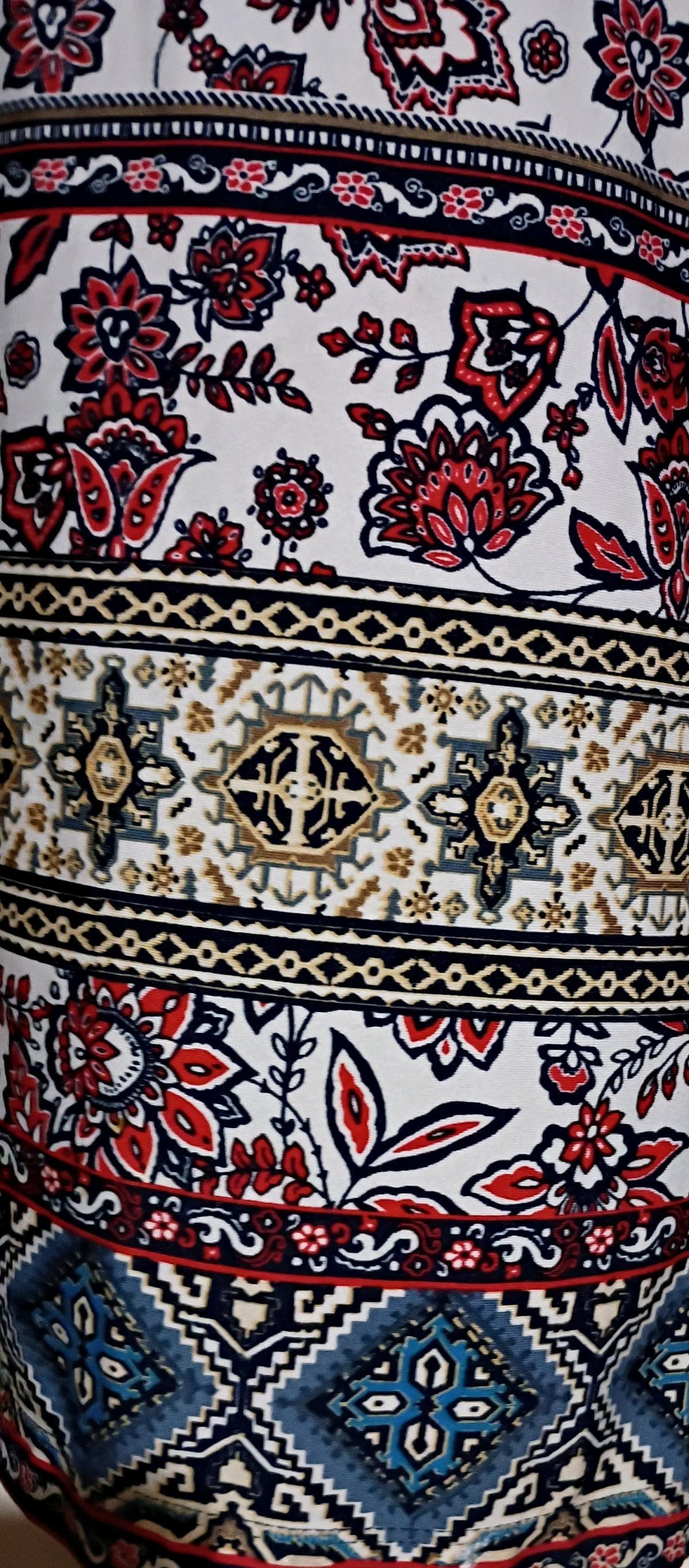 New Directions patterned pants