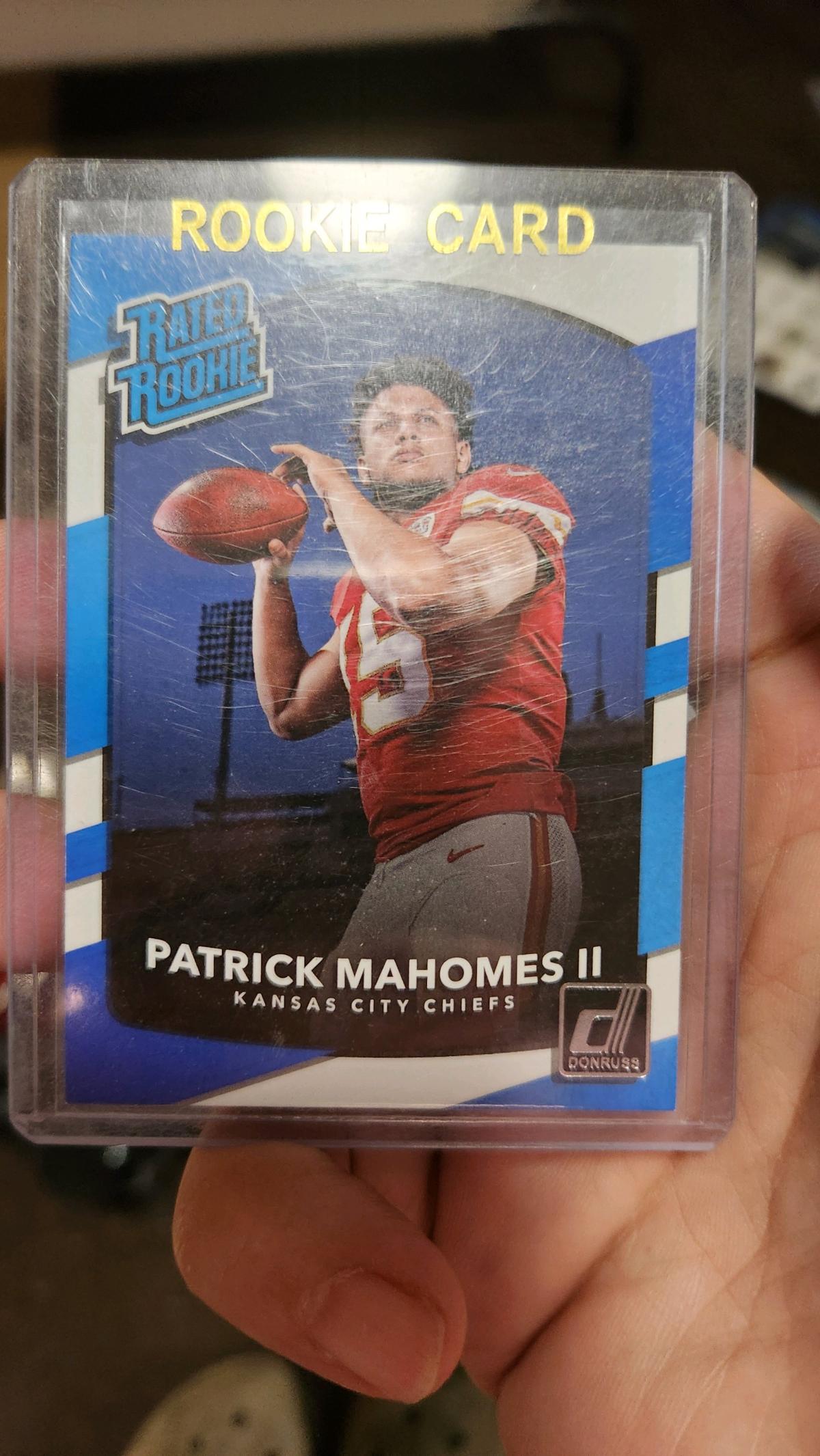 Patrick Mahomes rated rookie card